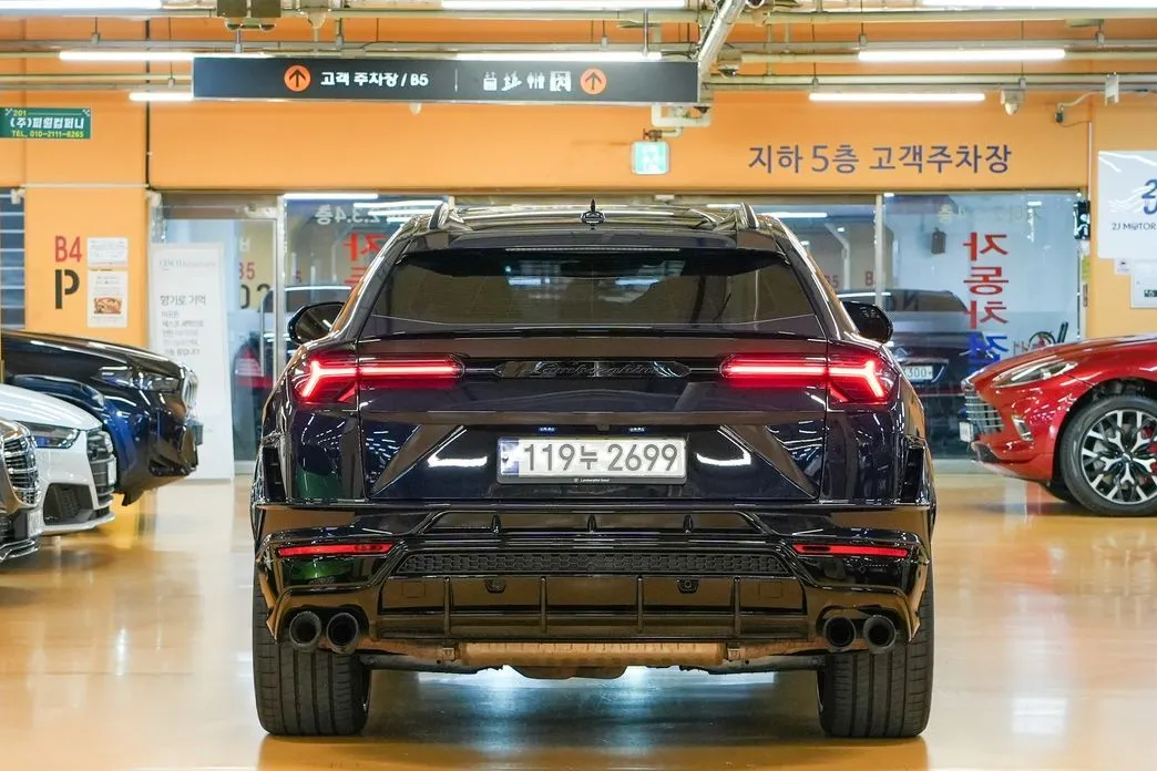 Lamborghini Urus 2023 из KR, фото 3