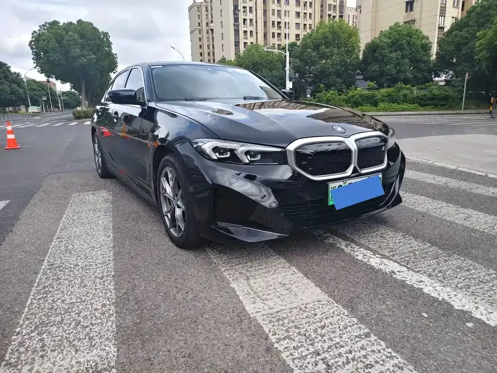 BMW i3 — фото 7