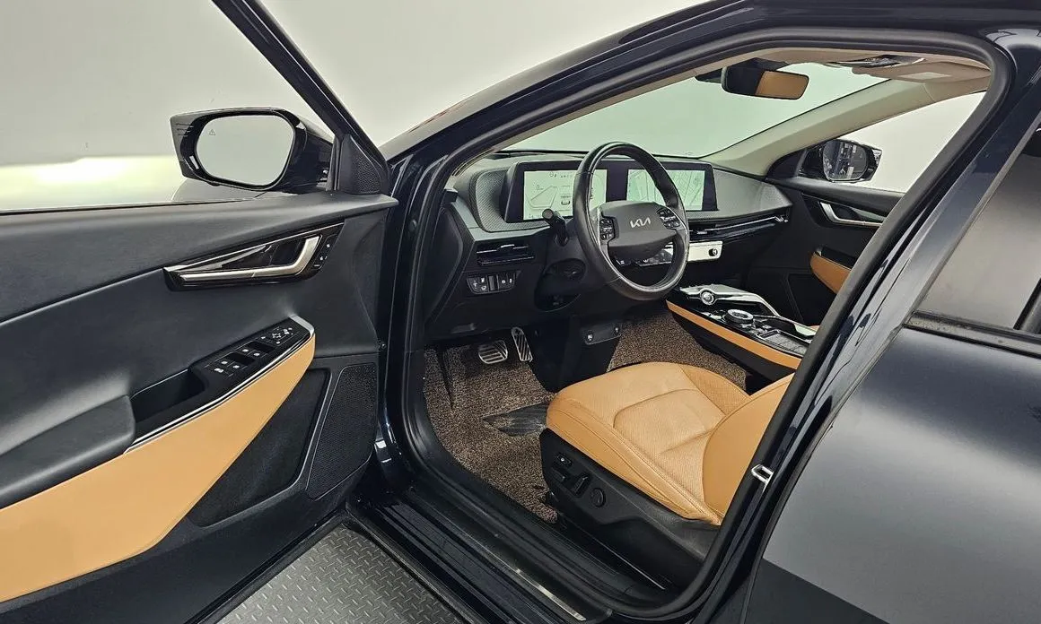 Kia EV6 — фото 9