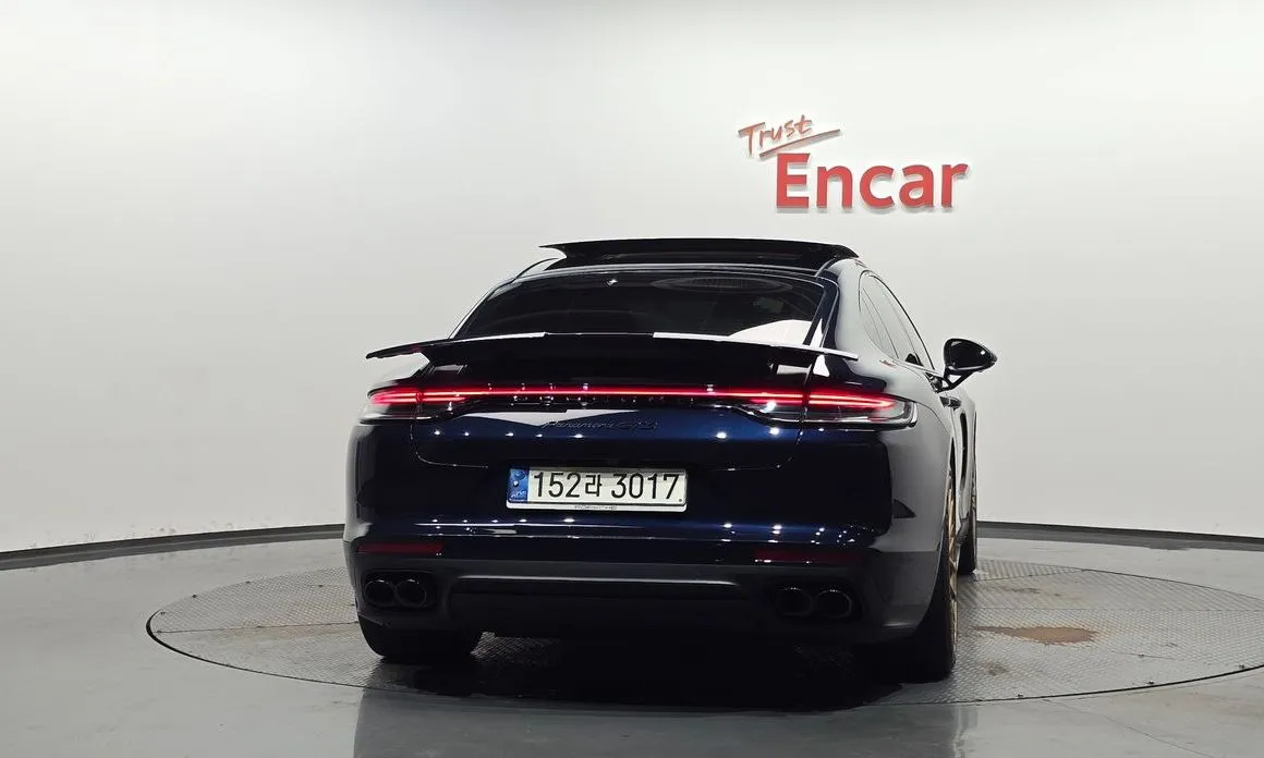 Porsche Panamera — фото 10