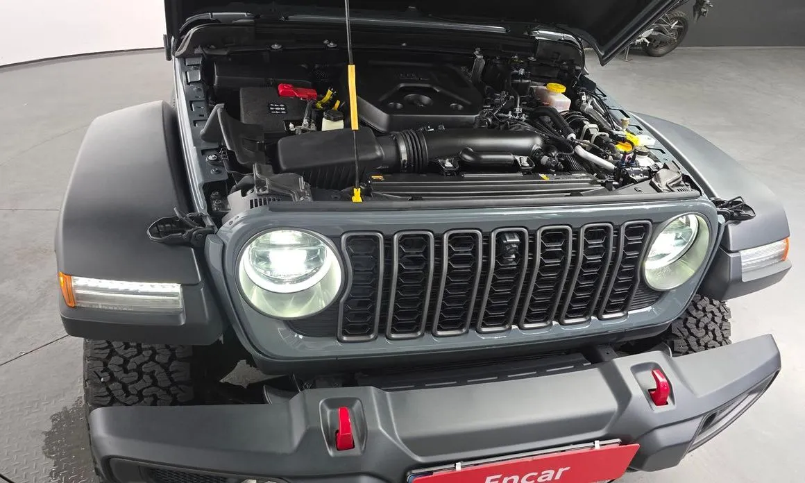Jeep Wrangler — фото 8