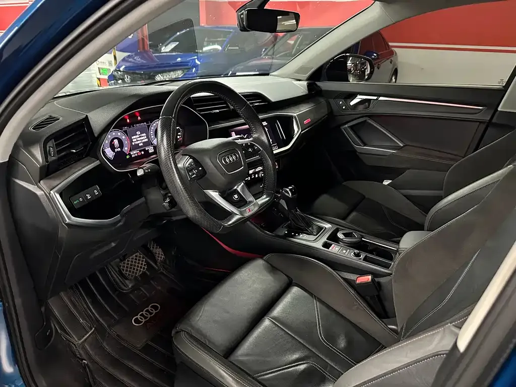 Audi Q3 Sportback — фото 4