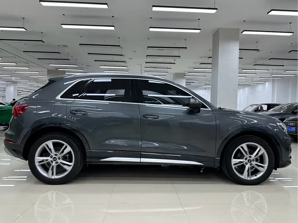 Audi Q3 — фото 4