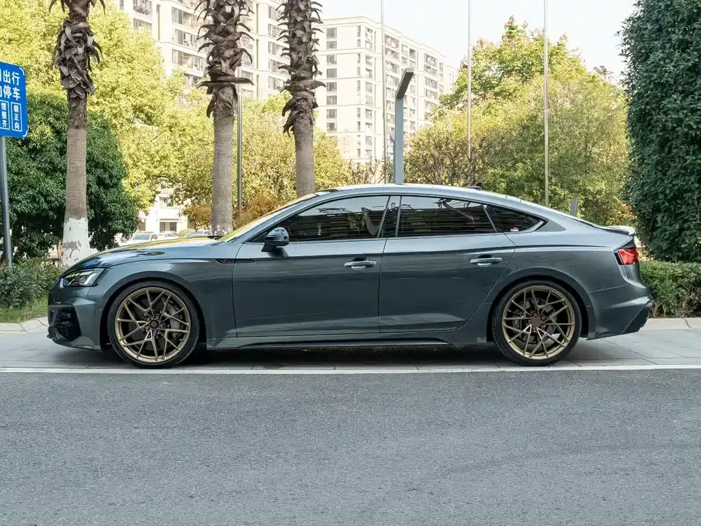 Audi RS 5 — фото 9