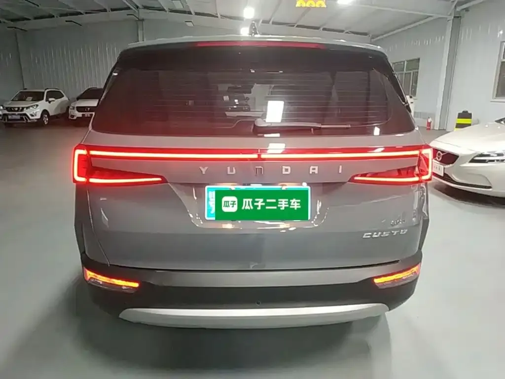 Hyundai Custo — фото 10