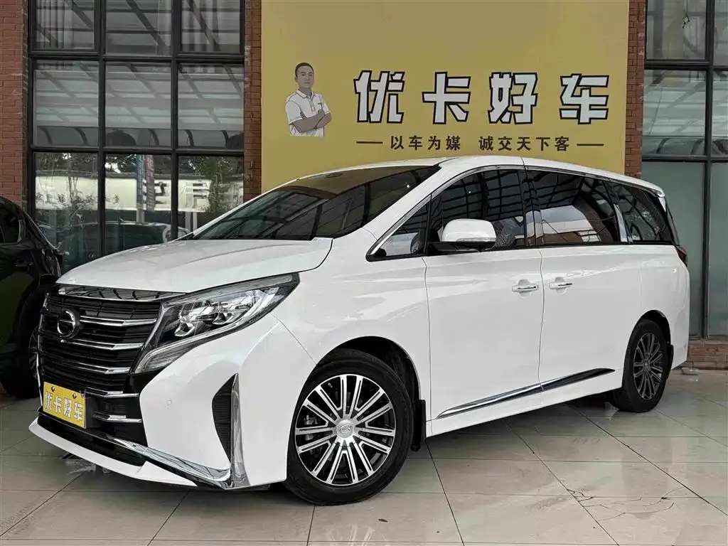 GAC Motor Trumpchi M8 — фото 1