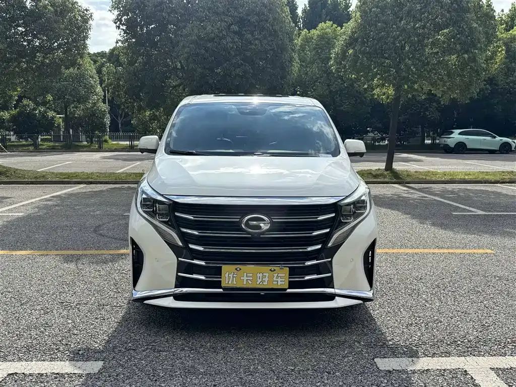 GAC Motor Trumpchi M8 — фото 8