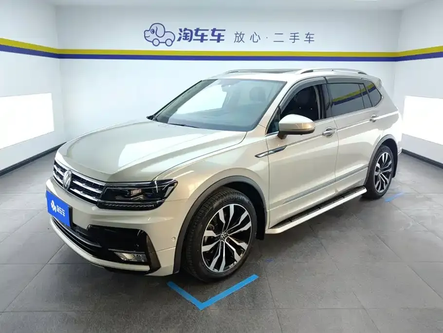 Volkswagen Tiguan L — фото 1
