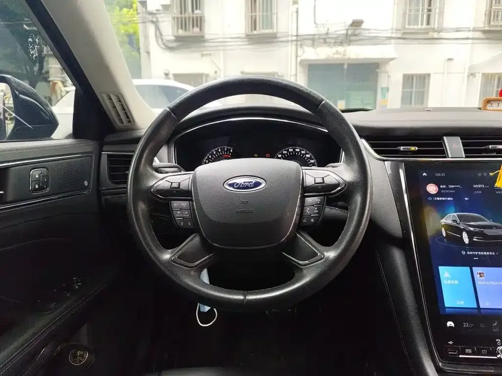 Ford Taurus — фото 10