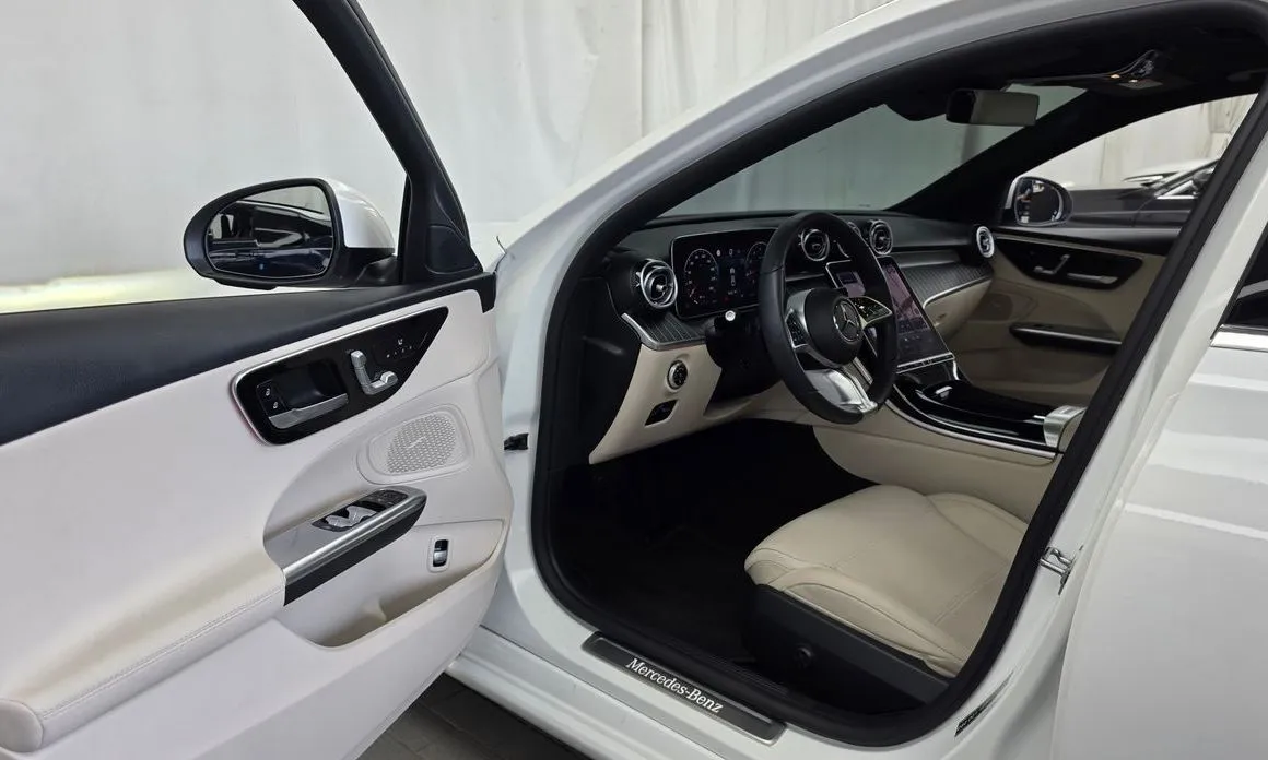 Mercedes-Benz C-Class 2023 из KR, фото 5