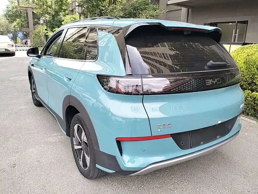 BYD Hiace 05 EV — фото 4