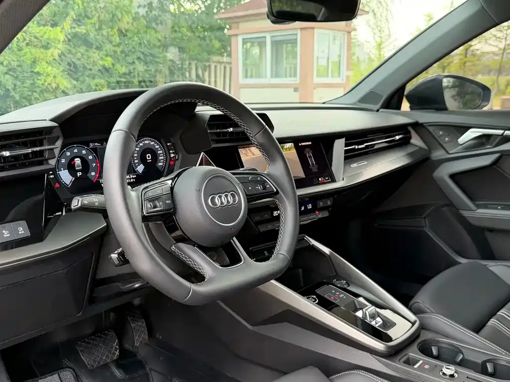 Audi A3 — фото 2