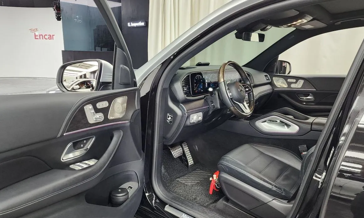 Mercedes-Benz GLS-Class — фото 6