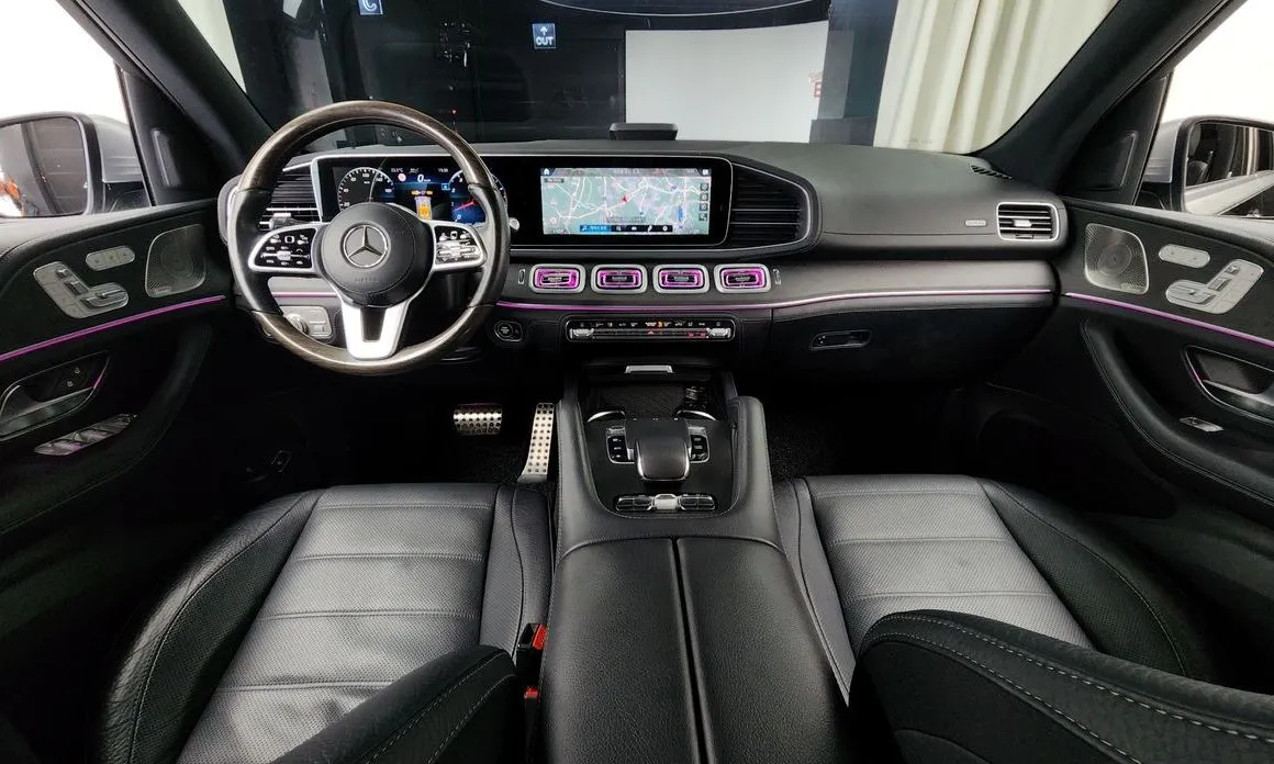 Mercedes-Benz GLS-Class — фото 10