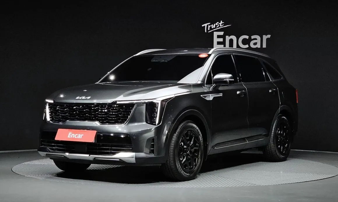 Kia Sorento — фото 1