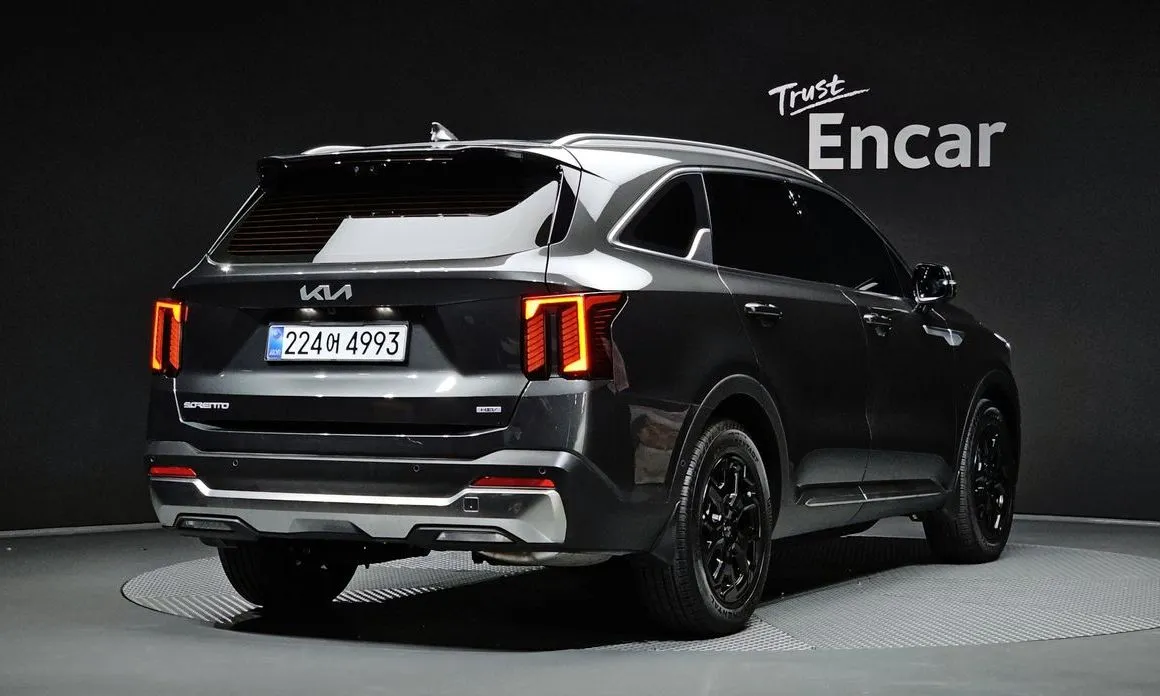 Kia Sorento — фото 7
