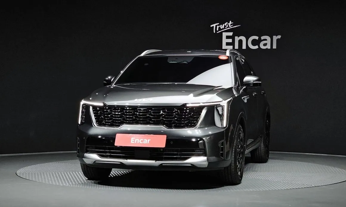 Kia Sorento — фото 6