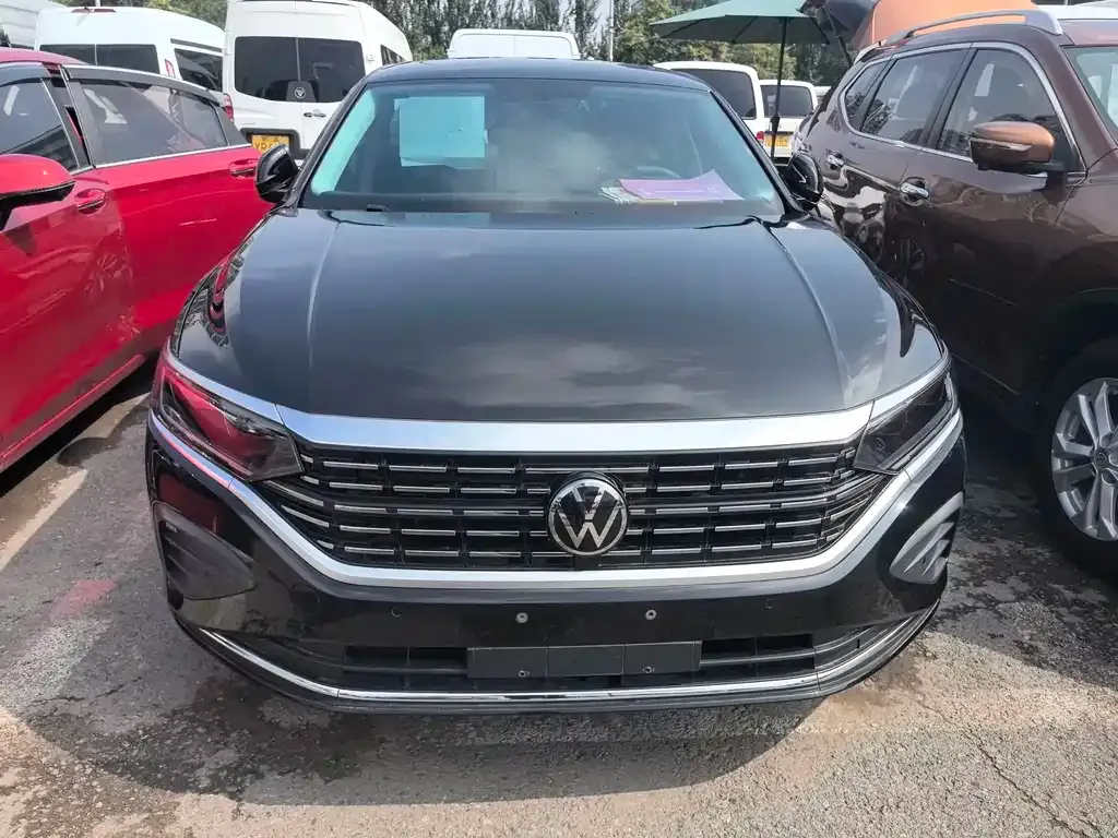Volkswagen Passat — фото 8