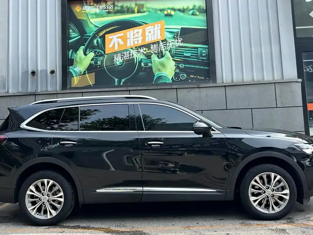 Buick Envision Plus — фото 9