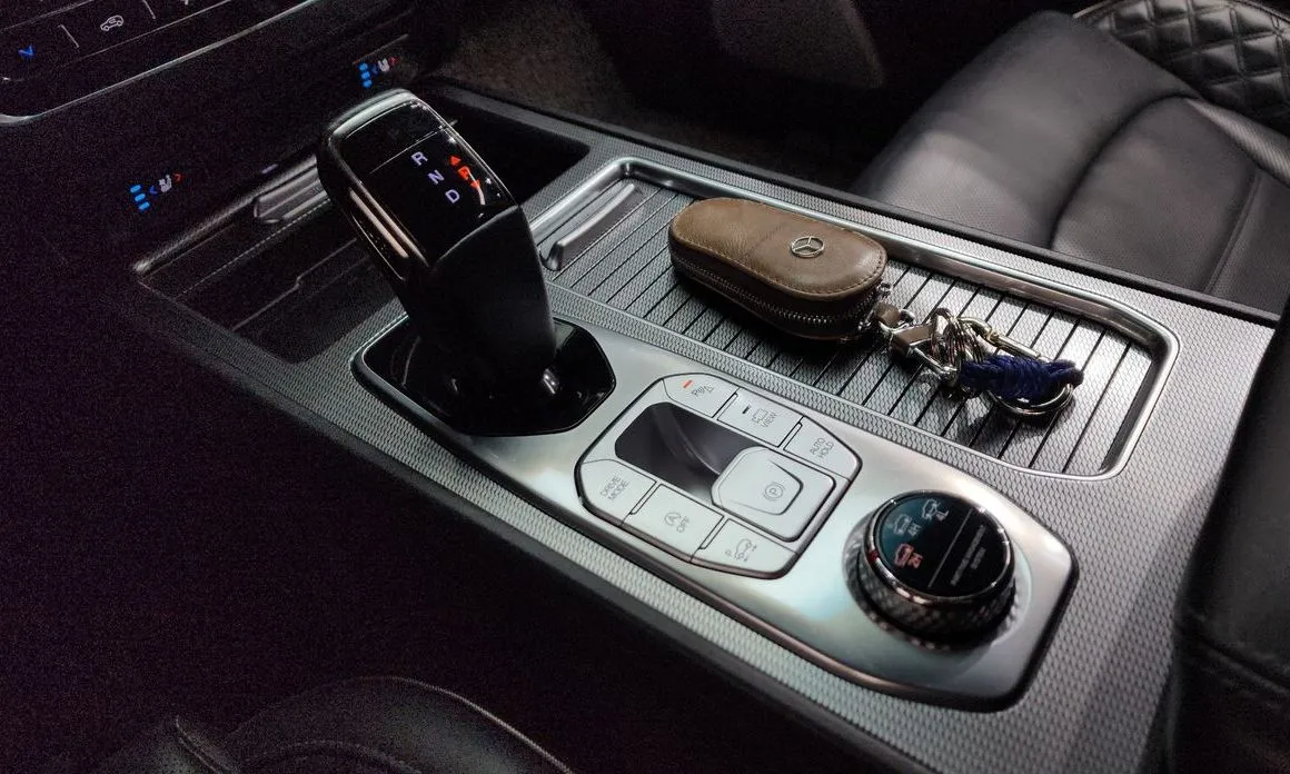 KG Mobility (Ssangyong) Rexton — фото 9