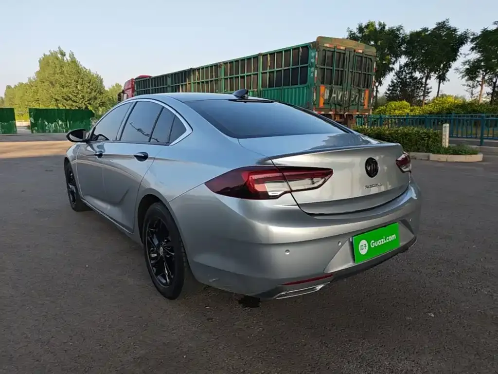 Buick Regal — фото 3