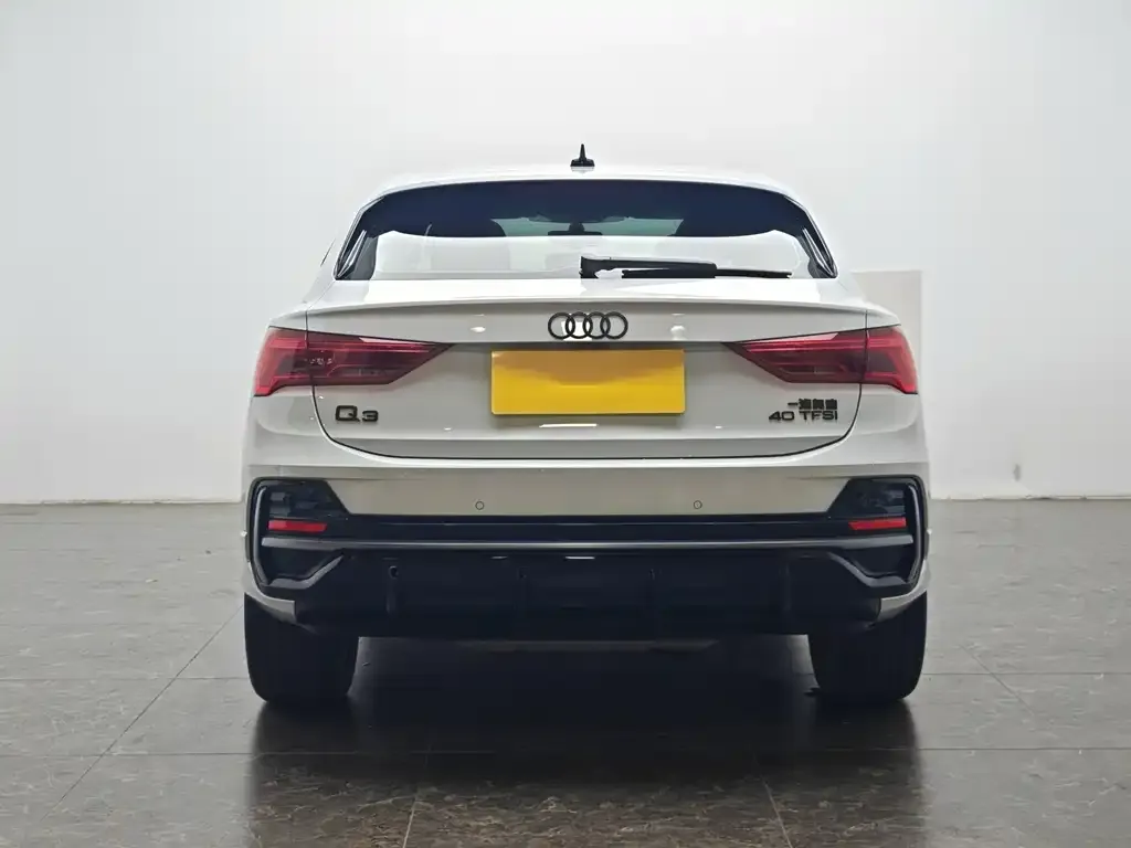 Audi Q3 Sportback — фото 2