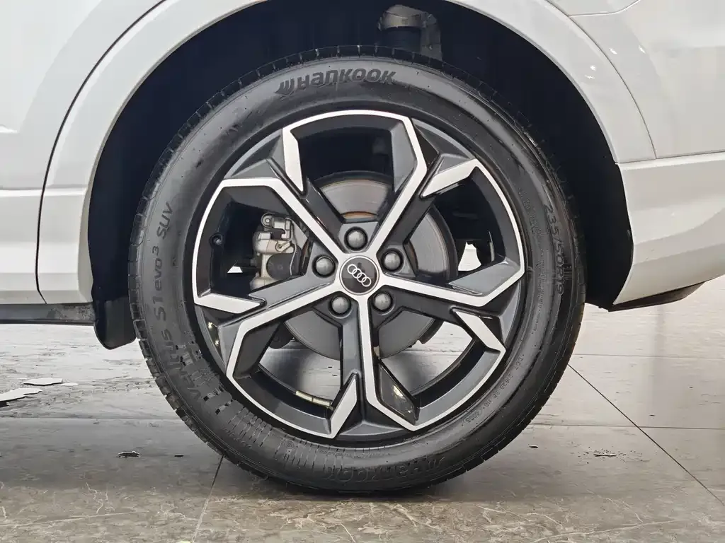 Audi Q3 Sportback — фото 6