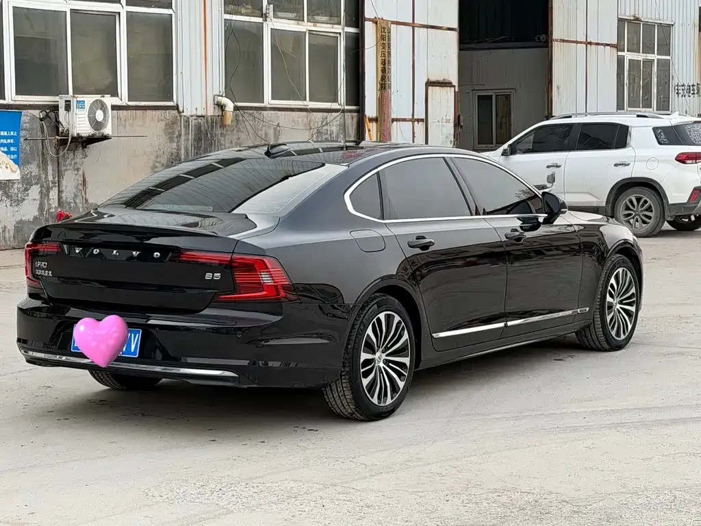 Volvo S90 — фото 8