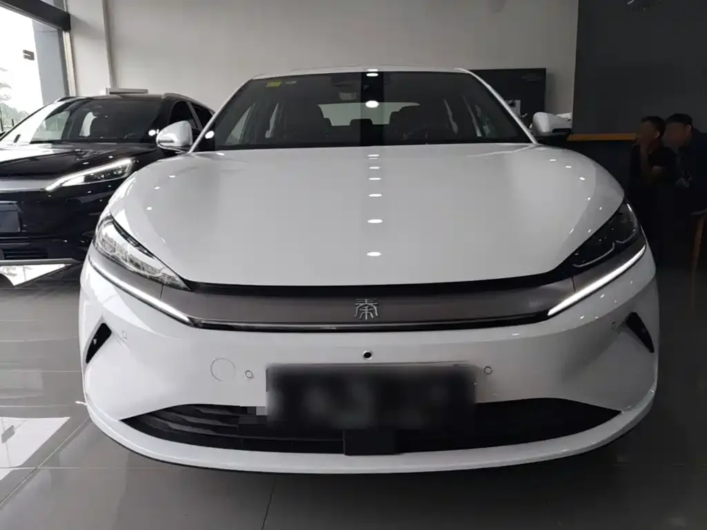 BYD Qin L — фото 7