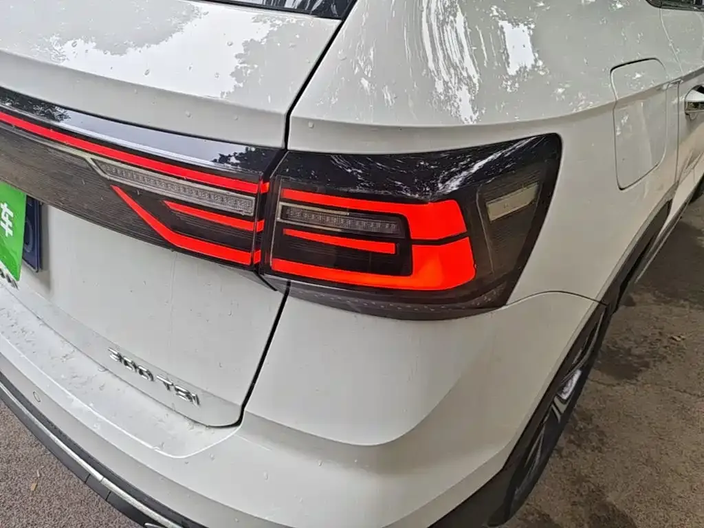 Volkswagen Tharu — фото 3