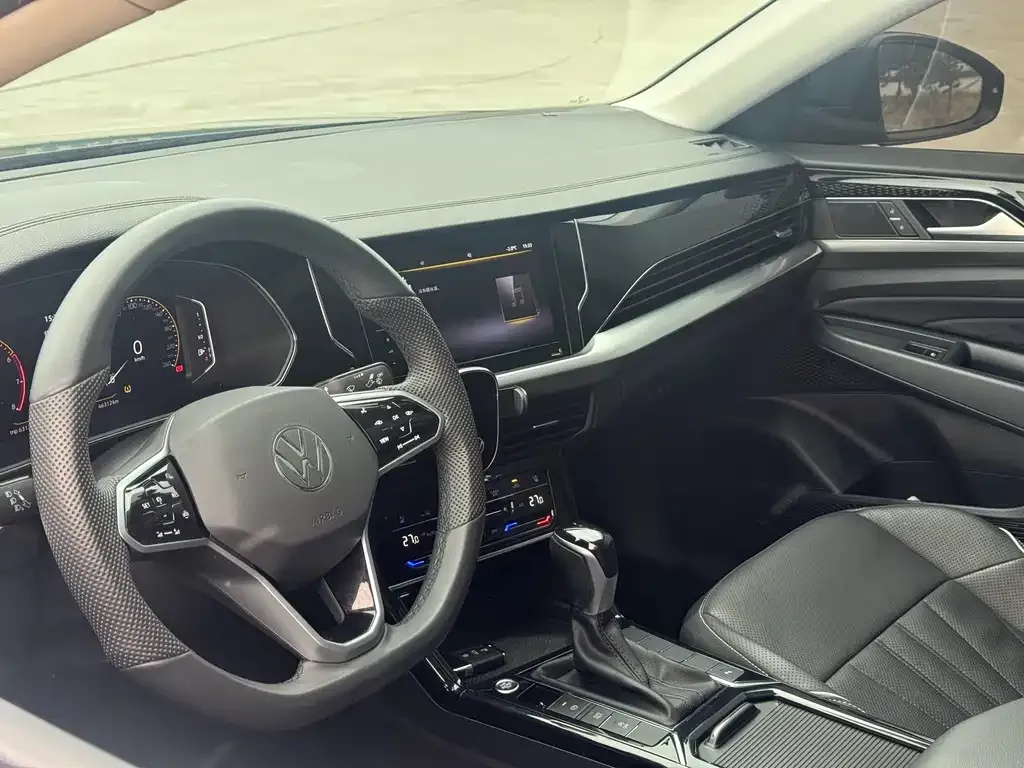 Volkswagen Passat — фото 3