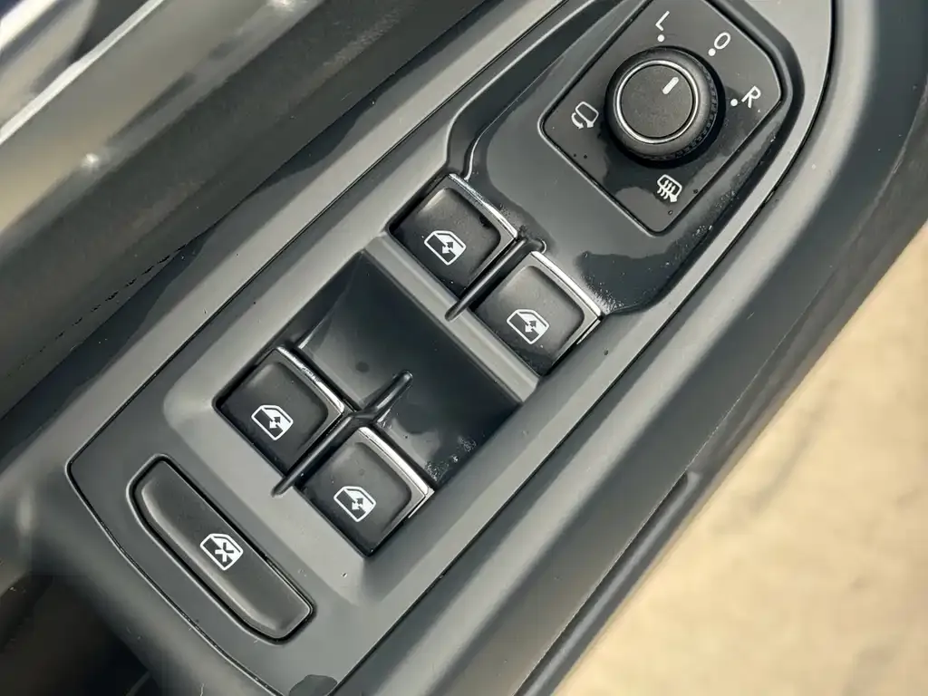 Volkswagen Passat — фото 2