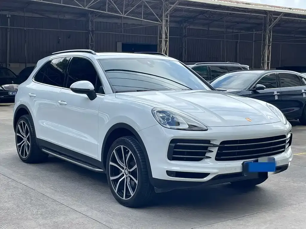 Porsche Cayenne — фото 4
