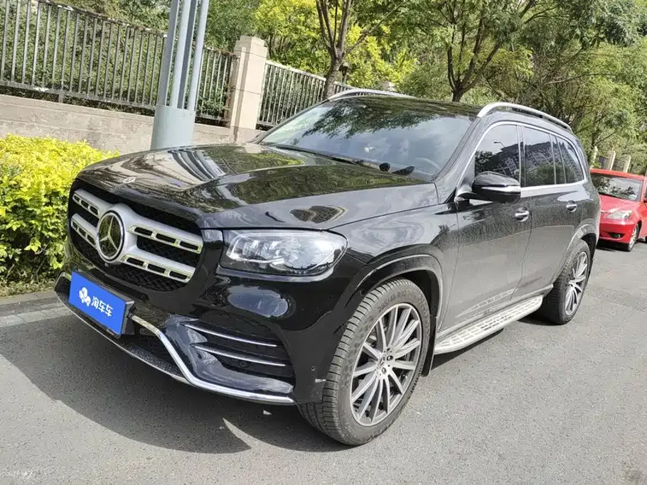 Mercedes-Benz GLS — фото 1