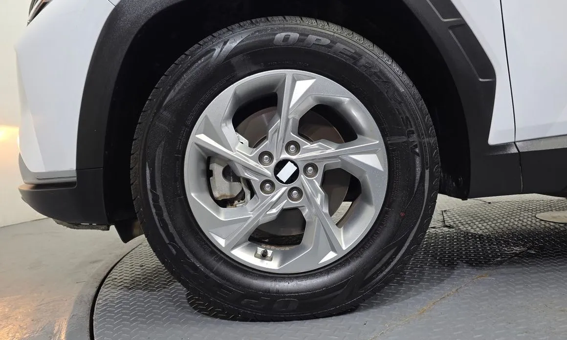 Hyundai Tucson 2023 из KR, фото 2