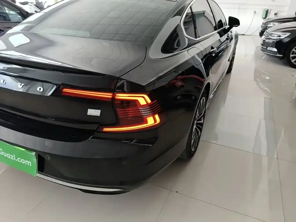 Volvo S90 PHEV — фото 2