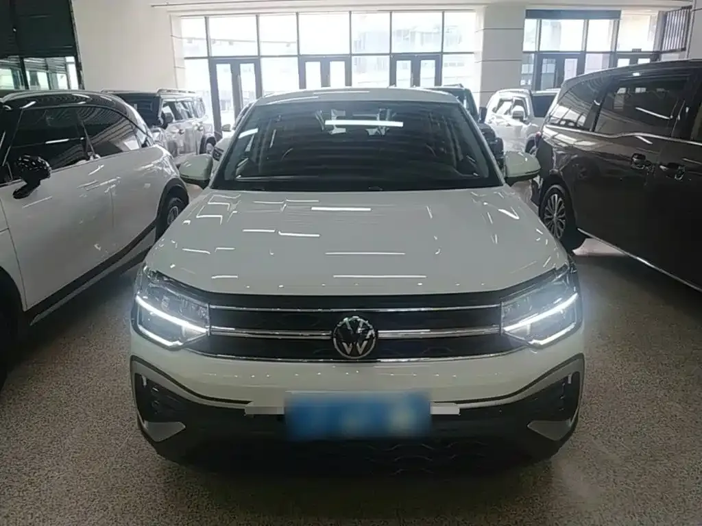 Volkswagen Tharu — фото 4