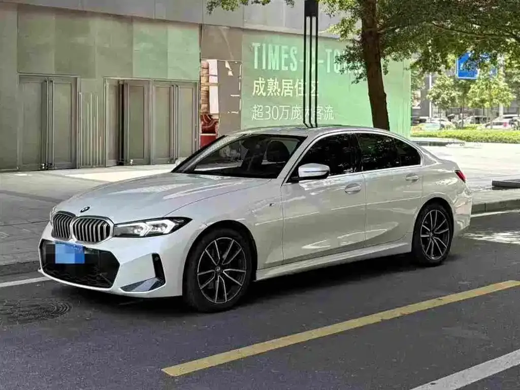 BMW 3 Series — фото 1