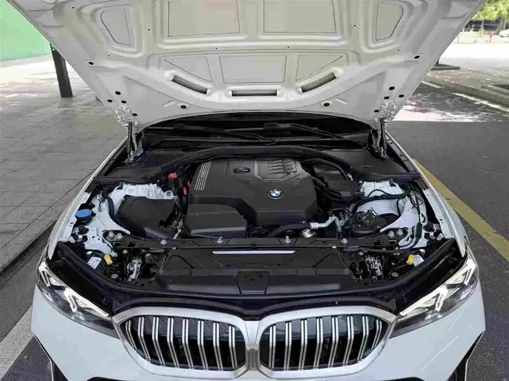 BMW 3 Series — фото 4