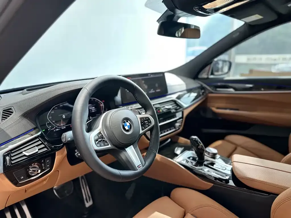 BMW 6 Series GT — фото 9