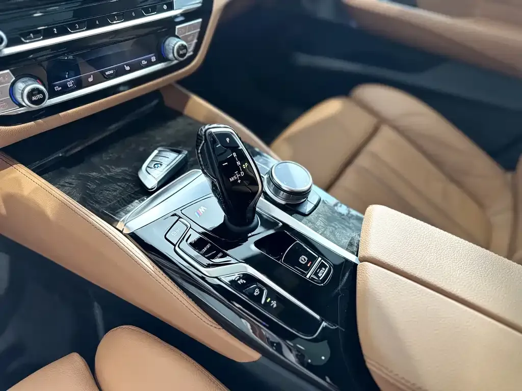 BMW 6 Series GT — фото 10