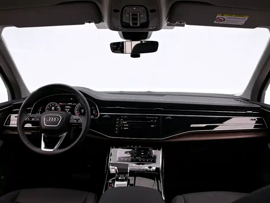 Audi Q7 — фото 2