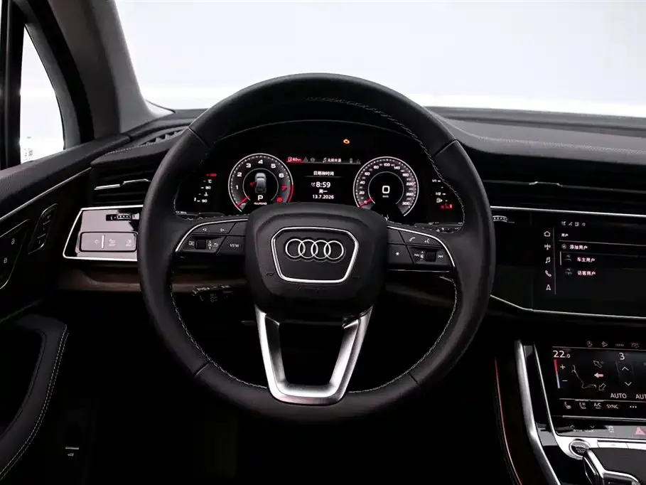 Audi Q7 — фото 6