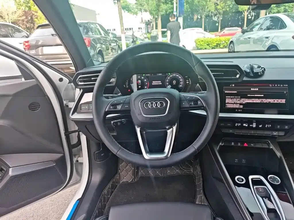 Audi A3 — фото 8