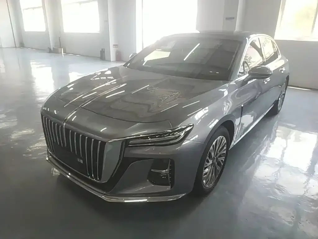 Hongqi H5 — фото 1