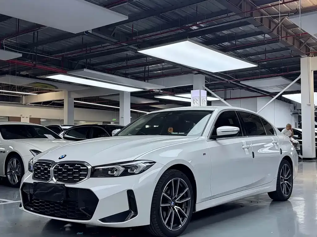 BMW 3 Series — фото 1