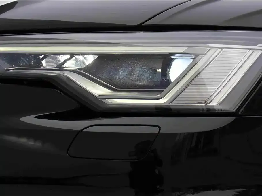 Audi A6L New Energy — фото 3
