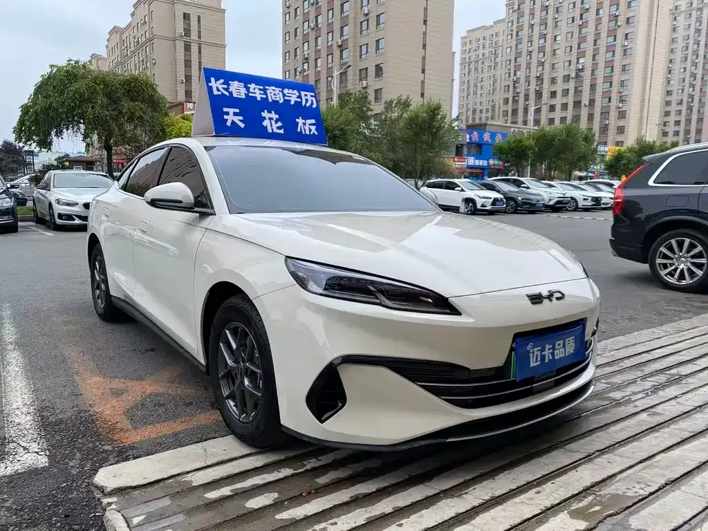 BYD Seal 06 — фото 1