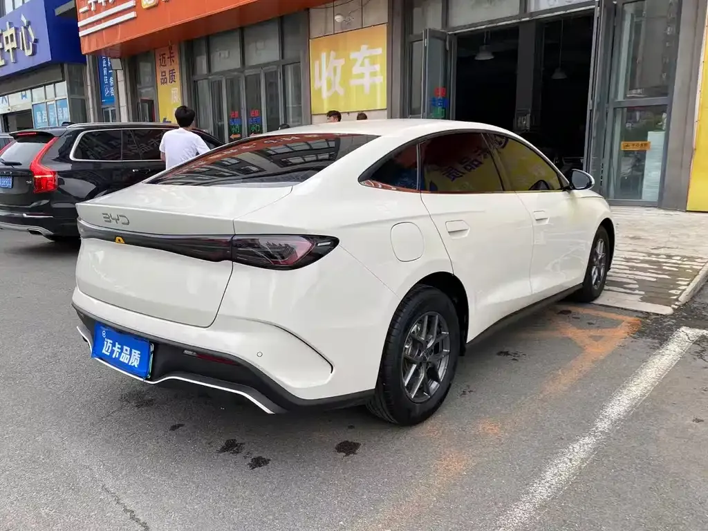 BYD Seal 06 — фото 10