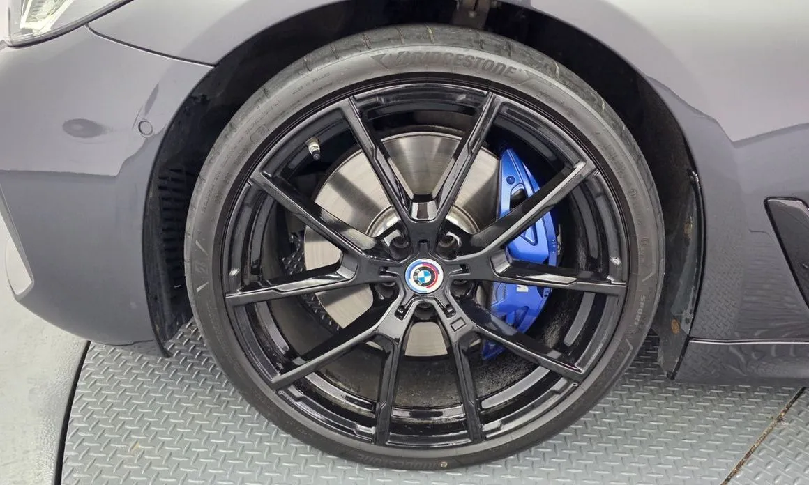 BMW 5-Series 2023 из KR, фото 7